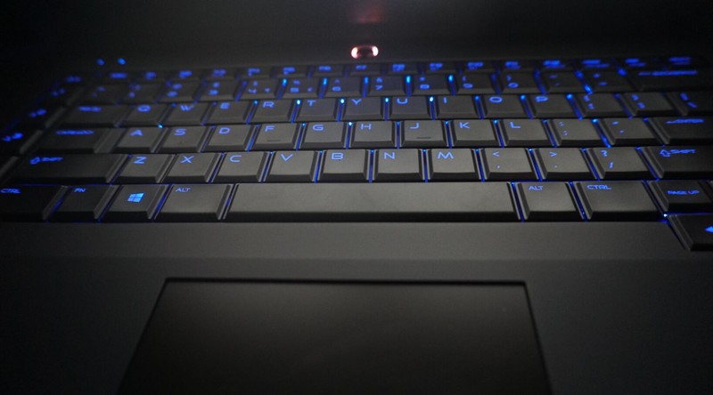 家中最美夜色 Alienware 15开箱图赏