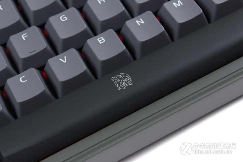 创世战车版——Tt eSPORTS拓荒者PRO机械键盘评测