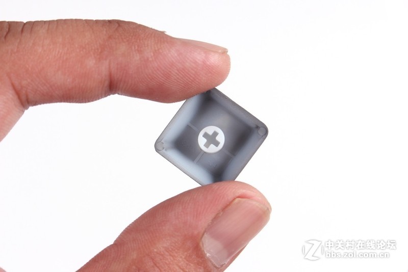 创世战车版——Tt eSPORTS拓荒者PRO机械键盘评测