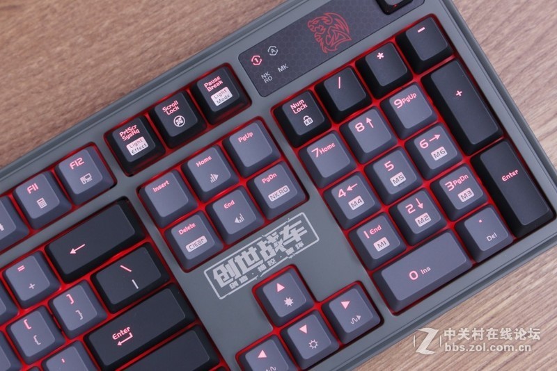 创世战车版——Tt eSPORTS拓荒者PRO机械键盘评测