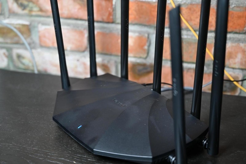 7天线的实用型路由器，快速稳定才好用，腾达AC23体验