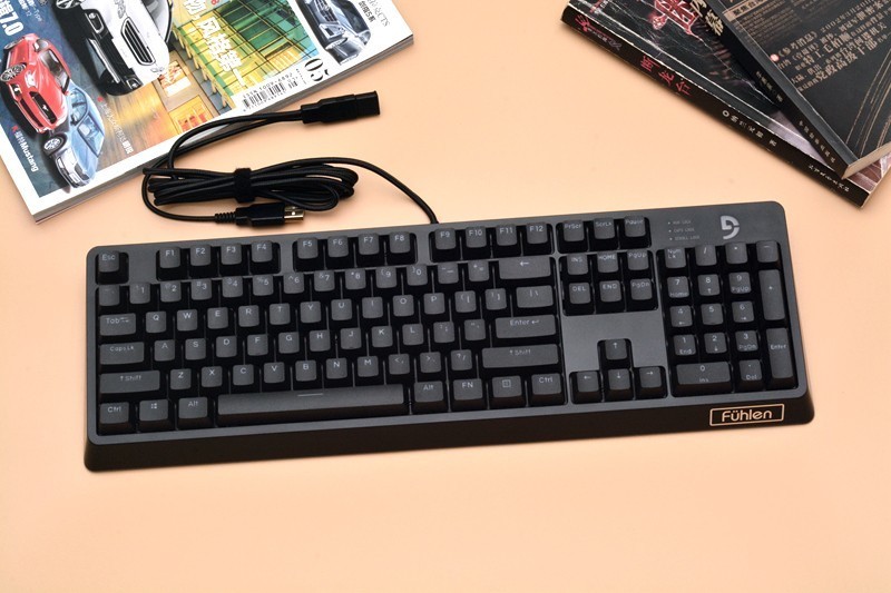 PBT透光键帽、原厂静音轴，富勒G900s RGB机械键盘开箱分享