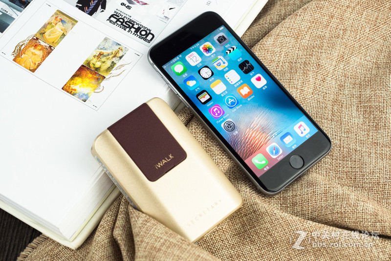 从iWALK秘书宝论一款移动电源该有的自我修养