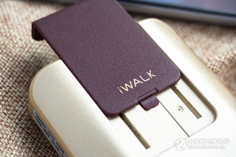 从iWALK秘书宝论一款移动电源该有的自我修养