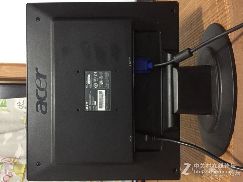 宝安售17正屏显示，HDMI线材