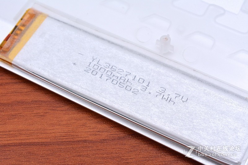 走了几年终于到了里程碑，RK929速写蓝牙双模式超薄机械键盘体验