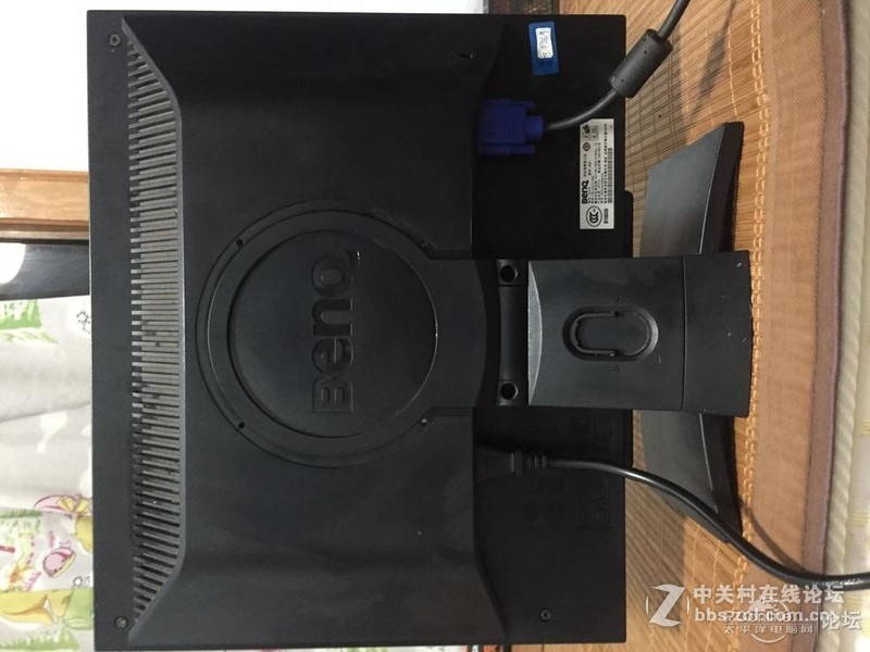 宝安售17正屏显示，HDMI线材