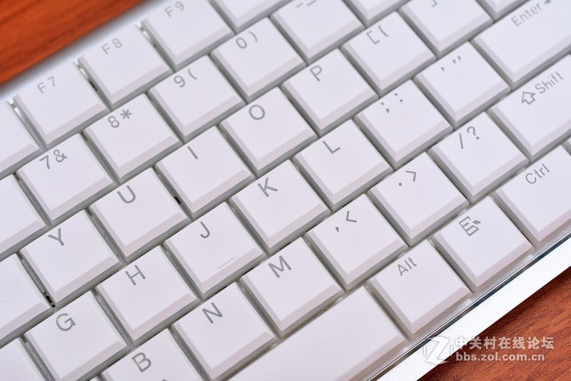 走了几年终于到了里程碑，RK929速写蓝牙双模式超薄机械键盘体验