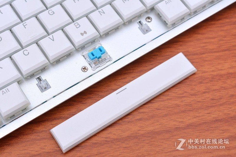 走了几年终于到了里程碑，RK929速写蓝牙双模式超薄机械键盘体验