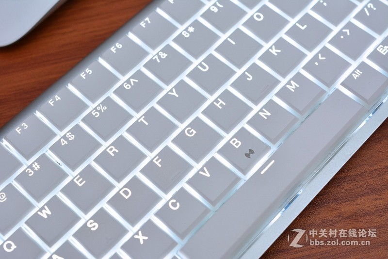 走了几年终于到了里程碑，RK929速写蓝牙双模式超薄机械键盘体验