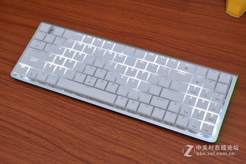 走了几年终于到了里程碑，RK929速写蓝牙双模式超薄机械键盘体验