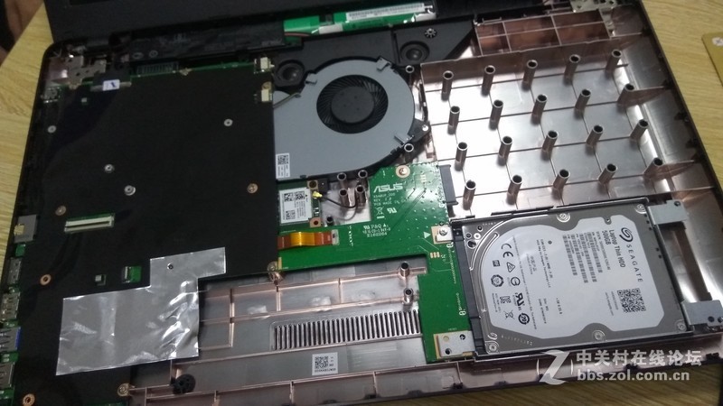 华硕VM520U(感觉买了个山寨本)