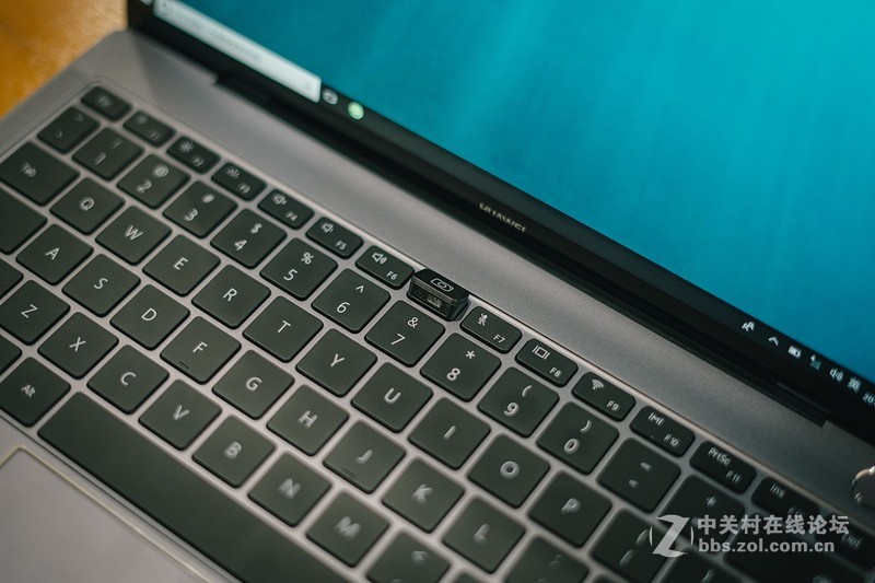 华为MateBook X Pro：笔记本的全面屏时代已经来临