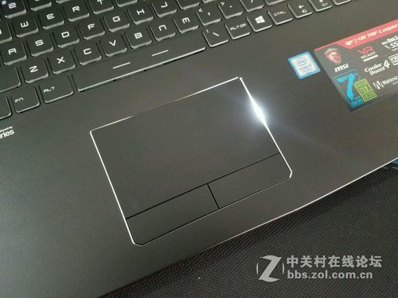 微星GP72VR 7RF-297CN开箱 直播升级固态硬盘 大固态