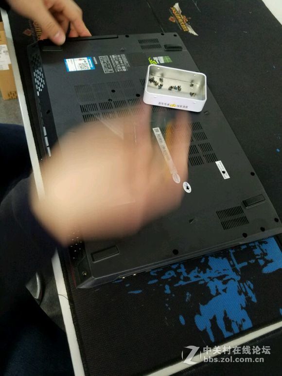 微星GP72VR 7RF-297CN开箱 直播升级固态硬盘 大固态