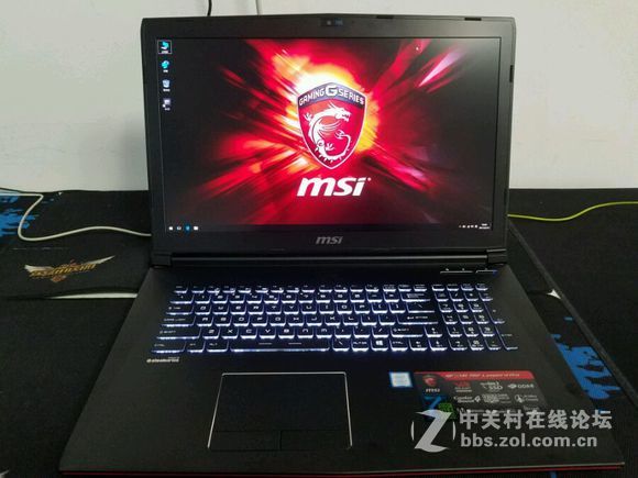 微星GP72VR 7RF-297CN开箱 直播升级固态硬盘 大固态