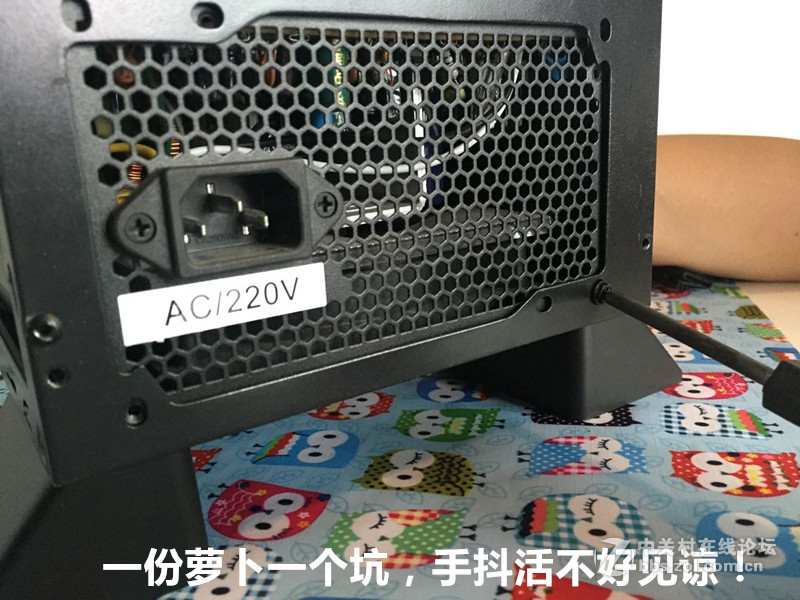 女汉子暴力装机处女秀-------图糟人傻