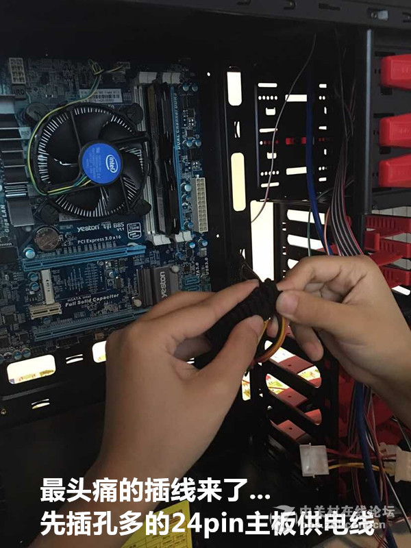 女汉子暴力装机处女秀-------图糟人傻