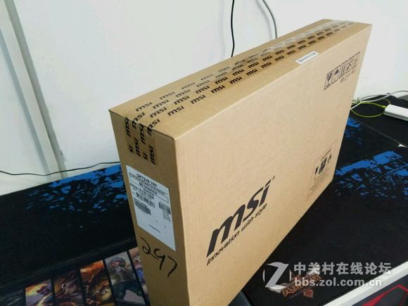 微星GP72VR 7RF-297CN开箱 直播升级固态硬盘 大固态