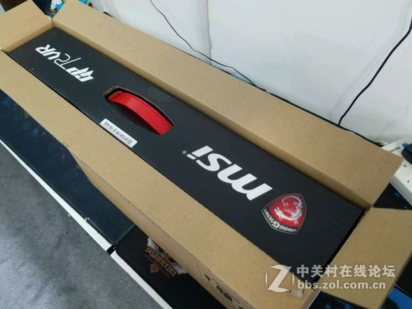 微星GP72VR 7RF-297CN开箱 直播升级固态硬盘 大固态