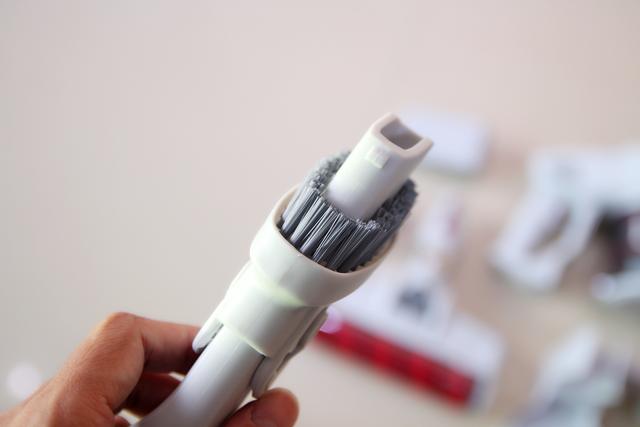 999元的无线吸尘器能干嘛？除尘又除螨，一机多用