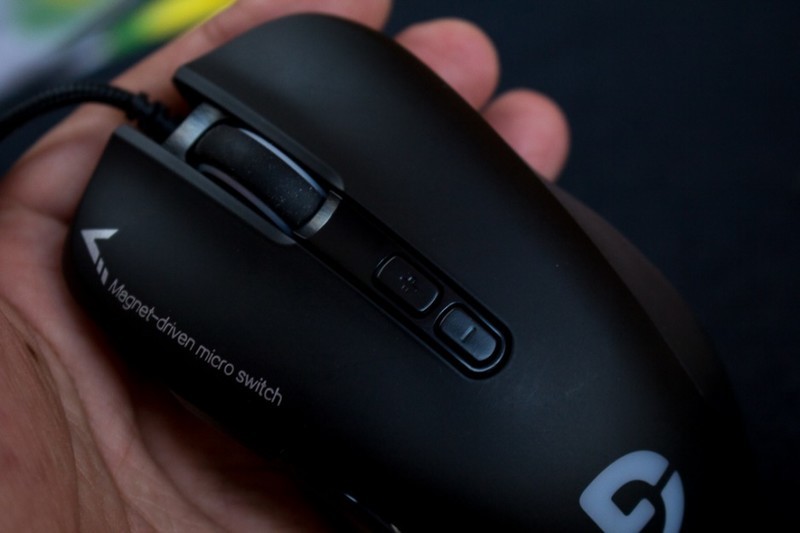 新一代光磁微动加成，一只鼠标一辈纸？