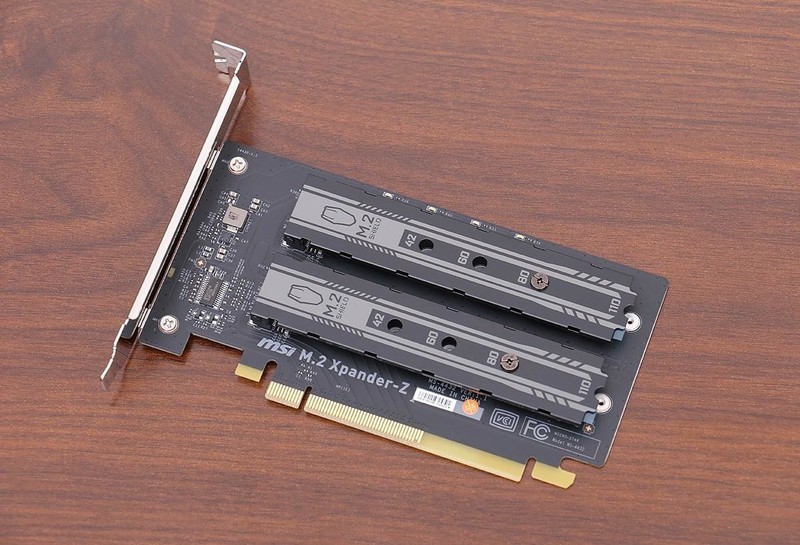 怒超 5.3G，i7-8700K + 微星 Z370 GODLIKE GAMING 装机超频小测