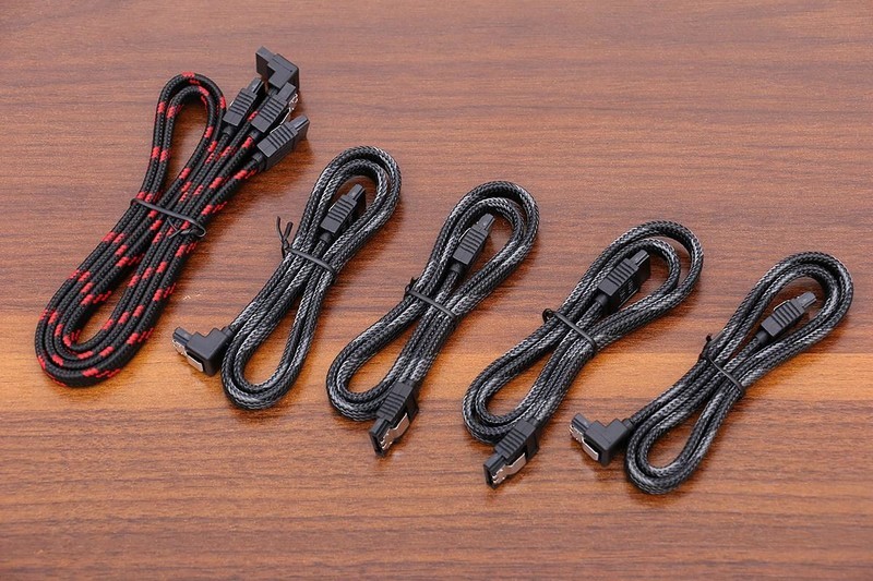 怒超 5.3G，i7-8700K + 微星 Z370 GODLIKE GAMING 装机超频小测