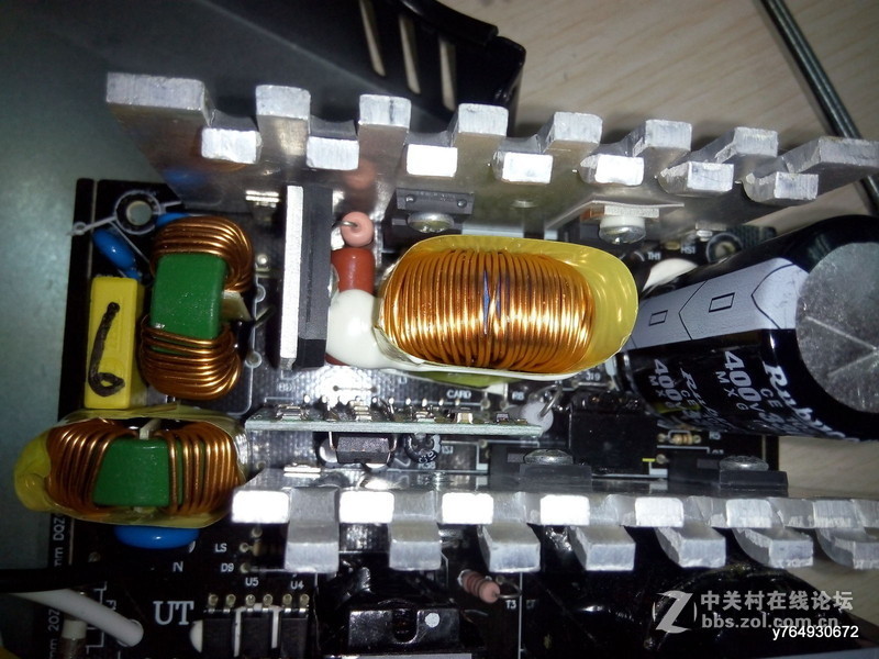 游戏悍将霸道6 R550镀金非模组试用+果然霸气十足！（开箱）