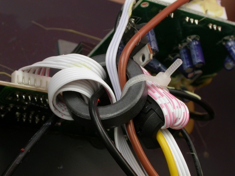 漫步者 S2.1MKII 拆解