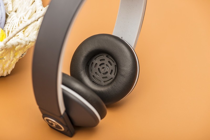 出街耳机也要德味，德斐尔Teufel Airy双模耳机试玩