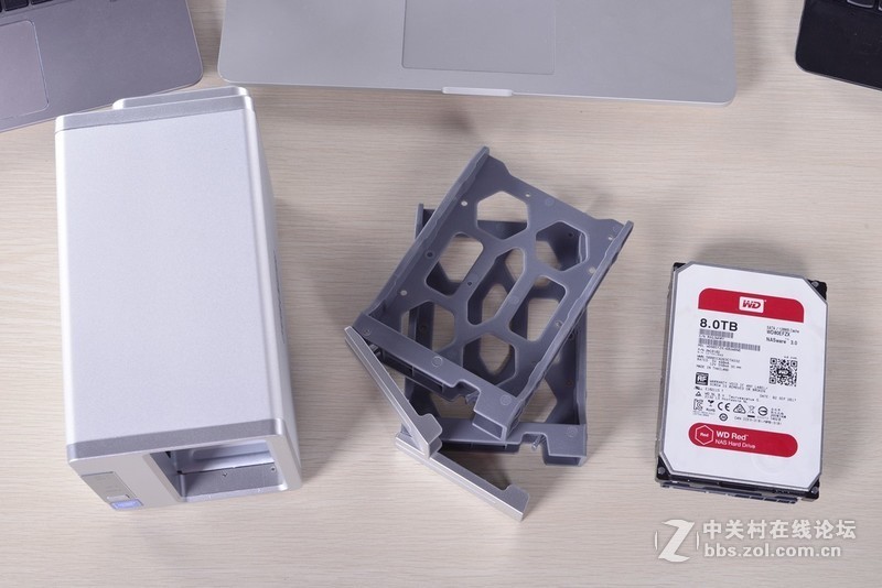 数字生活扁平化，铁威马F2-221 nas上手评测！