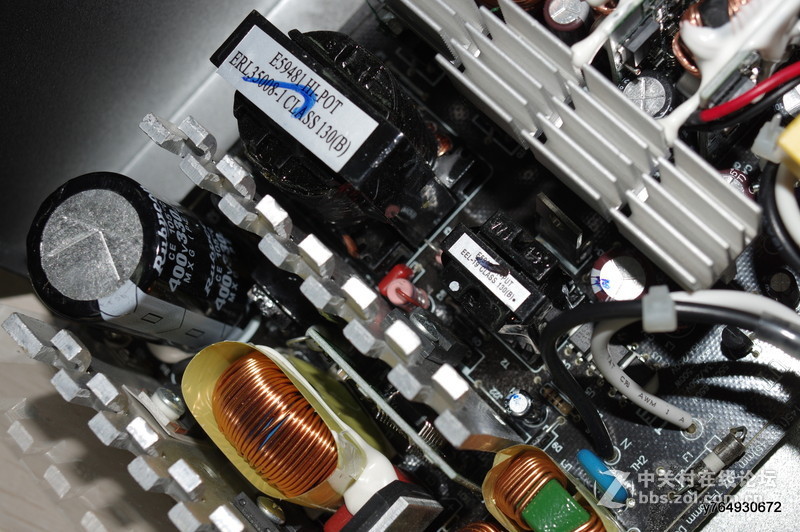 游戏悍将霸道6 R550镀金非模组试用+果然霸气十足！（开箱）