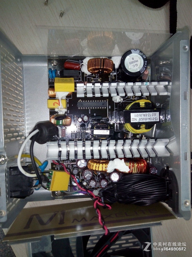 游戏悍将霸道6 R550镀金非模组试用+果然霸气十足！（开箱）