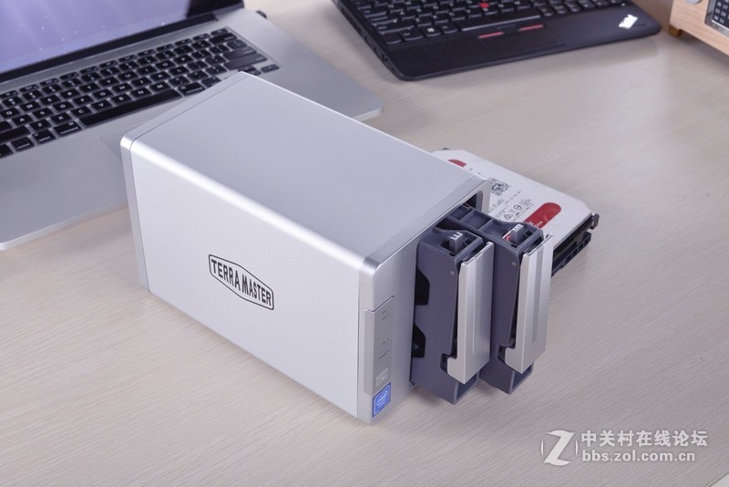 数字生活扁平化，铁威马F2-221 nas上手评测！