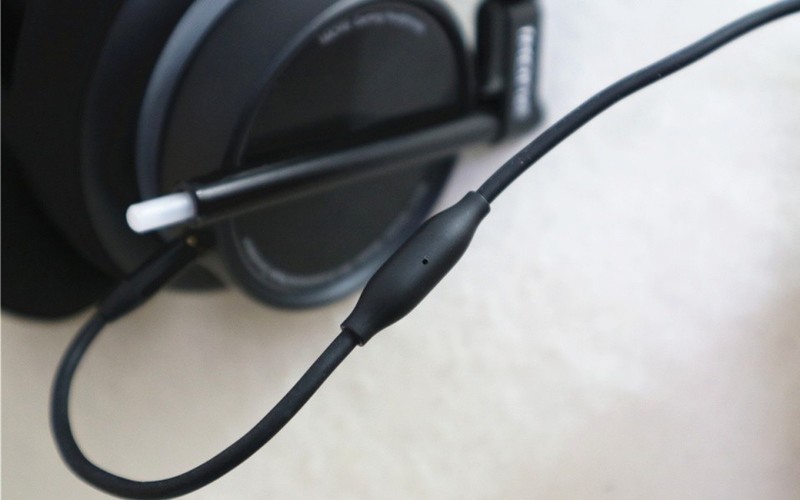 万魔 Spearhead VR电竞耳机上手：杰伦吃鸡也靠它！