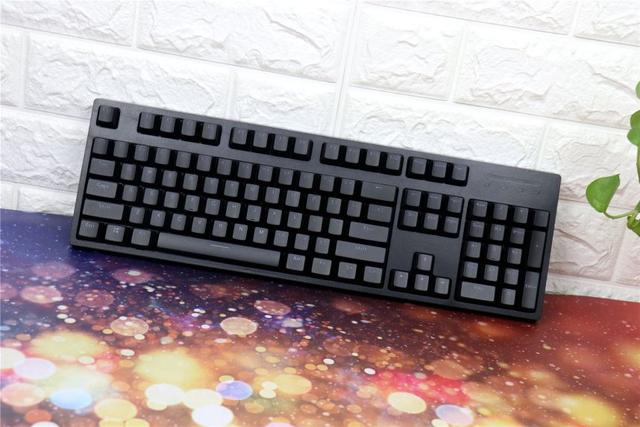 国产又一款精品键盘上市-雷柏 V708机械键盘上手简评！