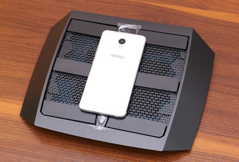 搞定200平米新房，网件 R8000P 三频千兆无线路由器开箱简测