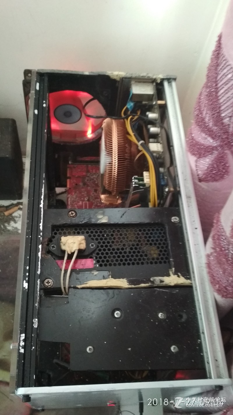 上次的自制的 机箱 整改