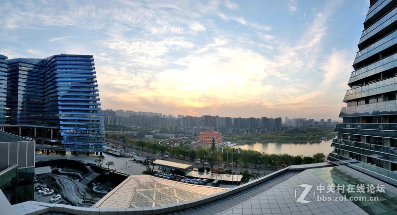 苛刻体验评测！一加6T电光紫是电是光还是神旗舰手机！