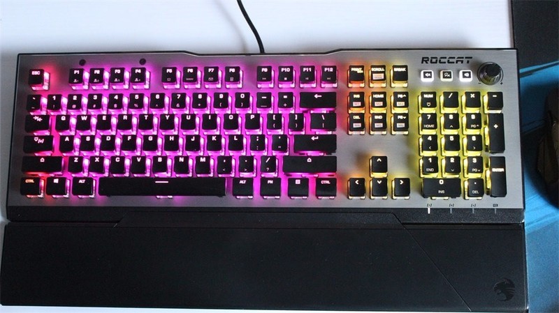 【單擺出品】冰豹Vulcan机械键盘 真·惊艳