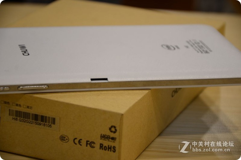 娱乐办公两不误，驰为Hi8双系统平板