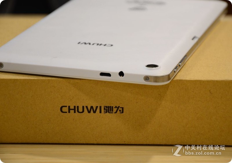 娱乐办公两不误，驰为Hi8双系统平板