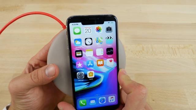 山寨iPhoneX对比：价格差四百但功能差距这么大