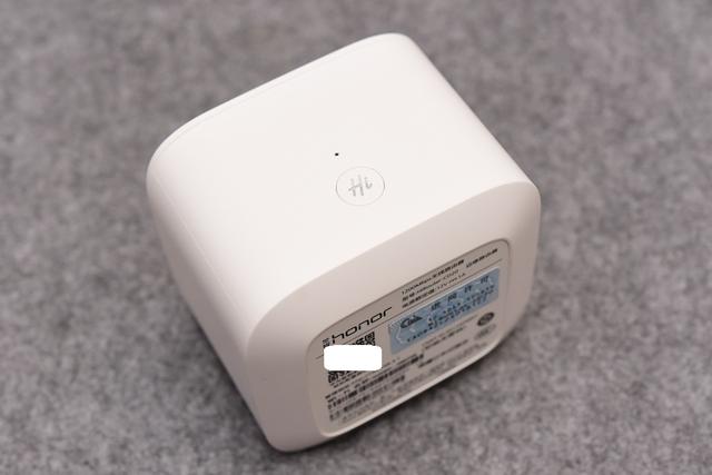 #路由器# 针尖对麦芒？荣耀&网件分布式路由大PK！