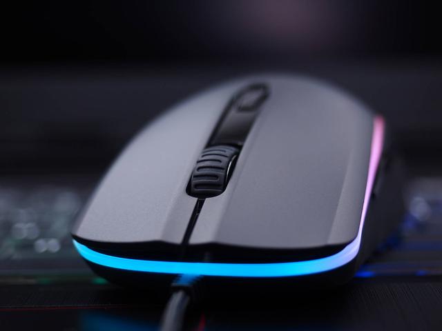 HyperX 巨浪RGB 鼠标 配复仇之焰 Fury S Speed评测