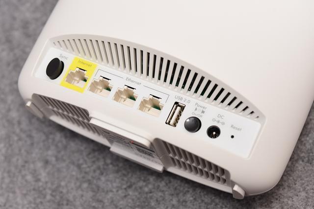 #路由器# 针尖对麦芒？荣耀&网件分布式路由大PK！