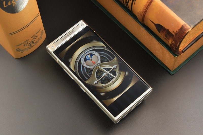 星空体育平台W2018美照赏析：虽富甲一方，但心系天下！