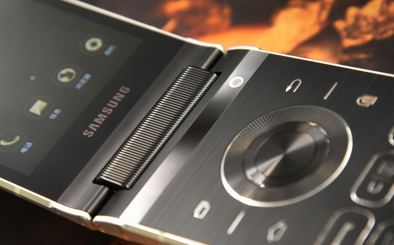 星空体育平台W2018美照赏析：虽富甲一方，但心系天下！