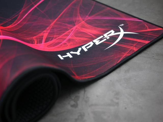 HyperX 巨浪RGB 鼠标 配复仇之焰 Fury S Speed评测